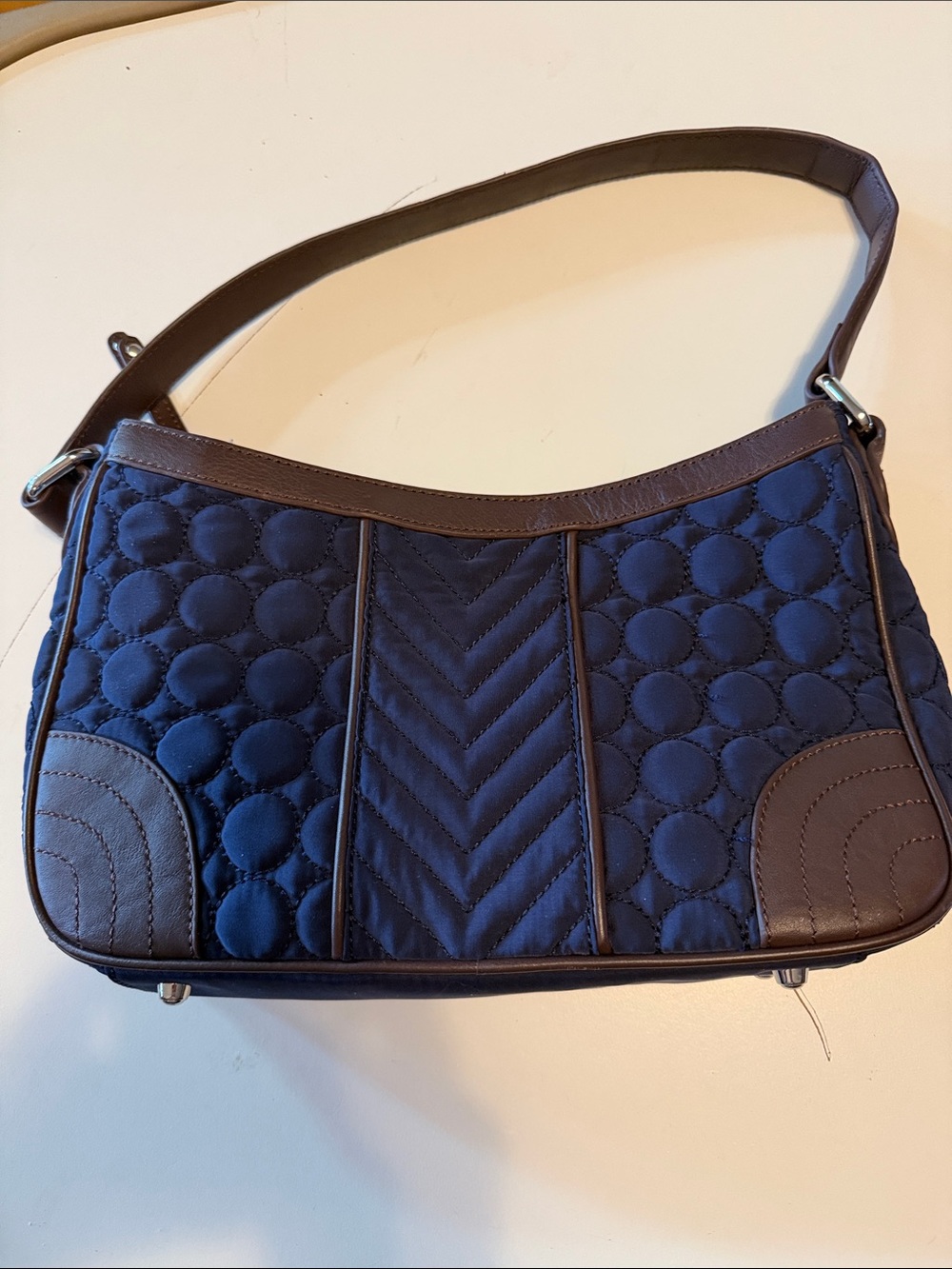 Vera Bradley Wildwood Park microfiber bag. Quilted navy blue with brown strap. - Picture 4 of 13